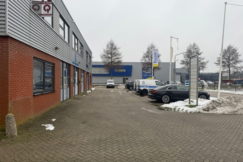 BedrijfsruimteaanJade 208<br/> inDordrecht