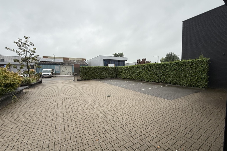 KantoorruimteaanVlierberg 4<br/> inEemnes