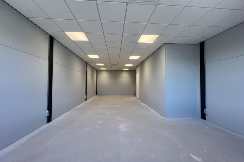 BedrijfsruimteaanLaurens Jzn. Costerstraat 4 C<br/> inOud-Beijerland