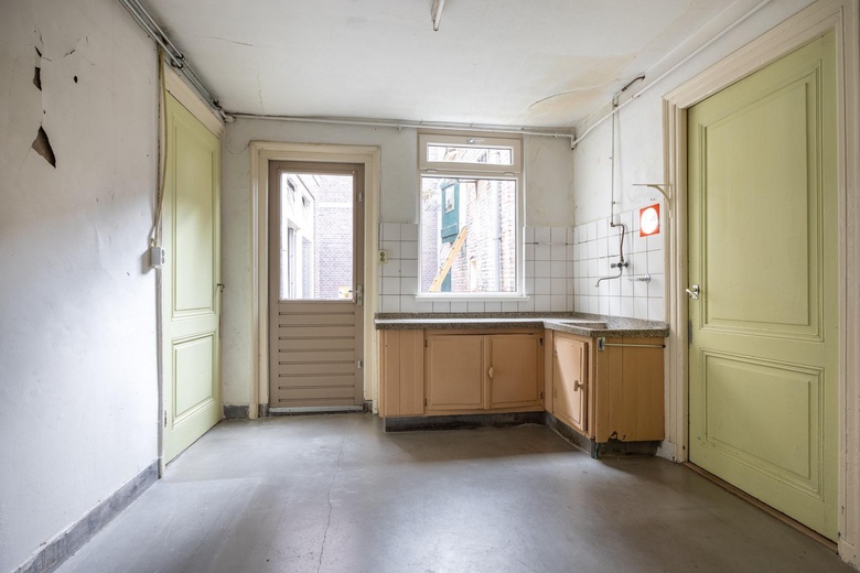 WinkelruimteaanLiesbosstraat 25<br/> inBreda WinkelruimteaanLiesbosstraat 25<br/> inBreda