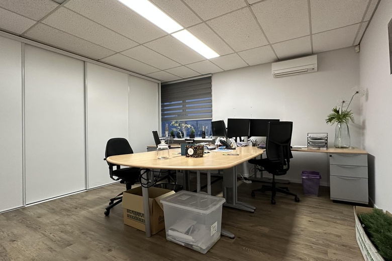 KantoorruimteaanWattstraat 2 a<br/> inVolendam KantoorruimteaanWattstraat 2 a<br/> inVolendam