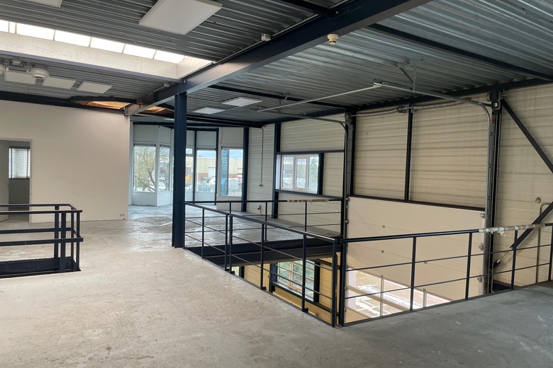 BedrijfsruimteaanBedrijfsweg 1<br/> inNieuwkoop