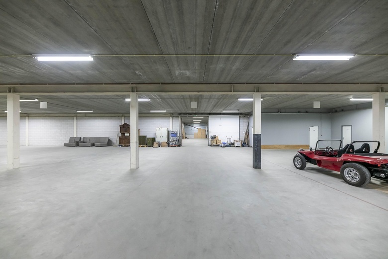 BedrijfsruimteaanVan Nassauweg 11<br/> inKrimpen aan den IJssel BedrijfsruimteaanVan Nassauweg 11<br/> inKrimpen aan den IJssel
