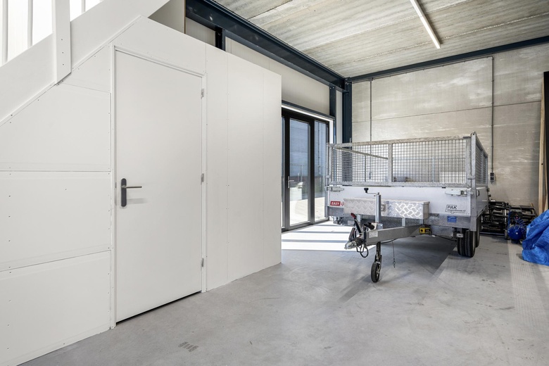 BedrijfsruimteaanIndustrieweg Oost 9 f 13<br/> inElst BedrijfsruimteaanIndustrieweg Oost 9 f 13<br/> inElst
