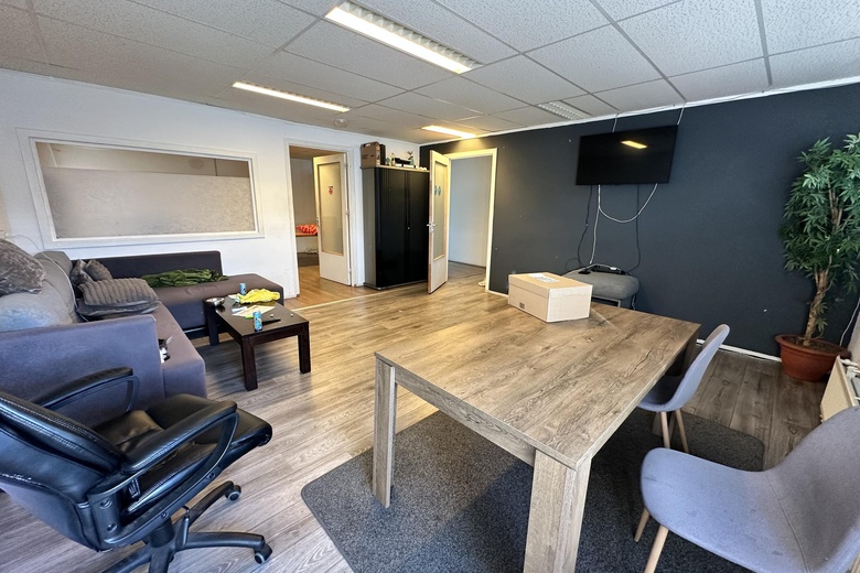 BedrijfsruimteaanPleimuiden 10 C<br/> inAmsterdam BedrijfsruimteaanPleimuiden 10 C<br/> inAmsterdam