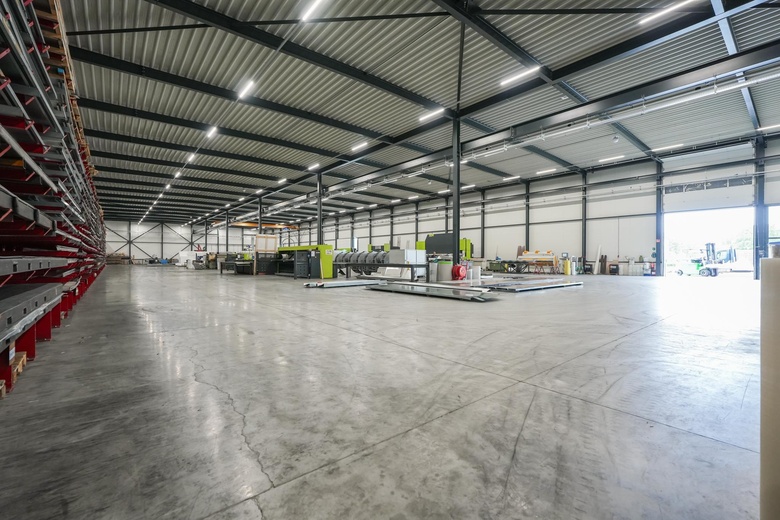 BedrijfsruimteaanHeibloemweg 14<br/> inHelmond