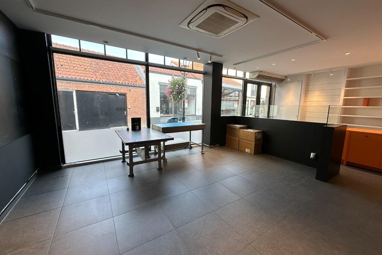WinkelruimteaanPlompe Toren 2<br/> inSluis WinkelruimteaanPlompe Toren 2<br/> inSluis