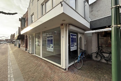 Bekijk foto 2 van Peperstraat 6