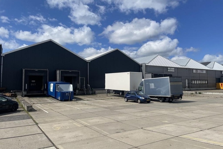 BedrijfsruimteaanPoelweg 40<br/> inDe Kwakel