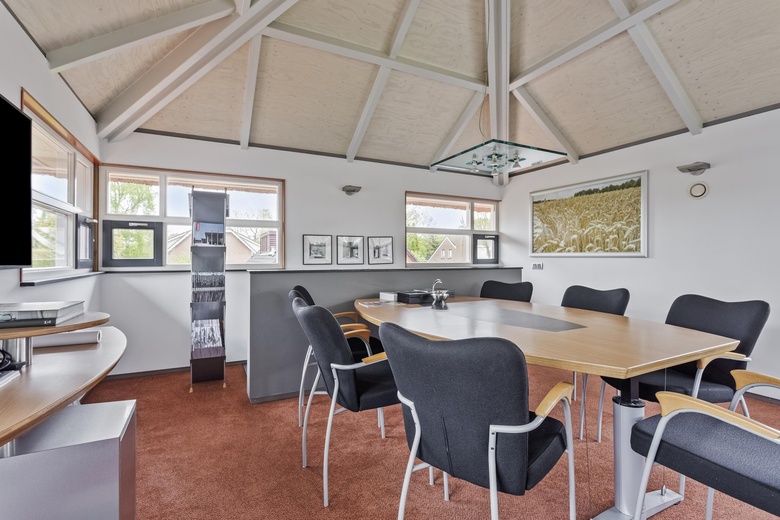 KantoorruimteaanDorpsstraat 18<br/> inRenswoude