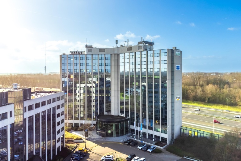 Bekijk foto Kantoorruimte aan de Nevelgaarde 36 in Nieuwegein