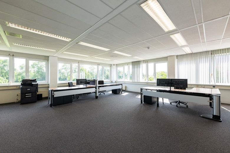 KantoorruimteaanCurieweg 7<br/> inSpijkenisse