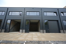 Bekijk foto 6 van Industrielaan 101