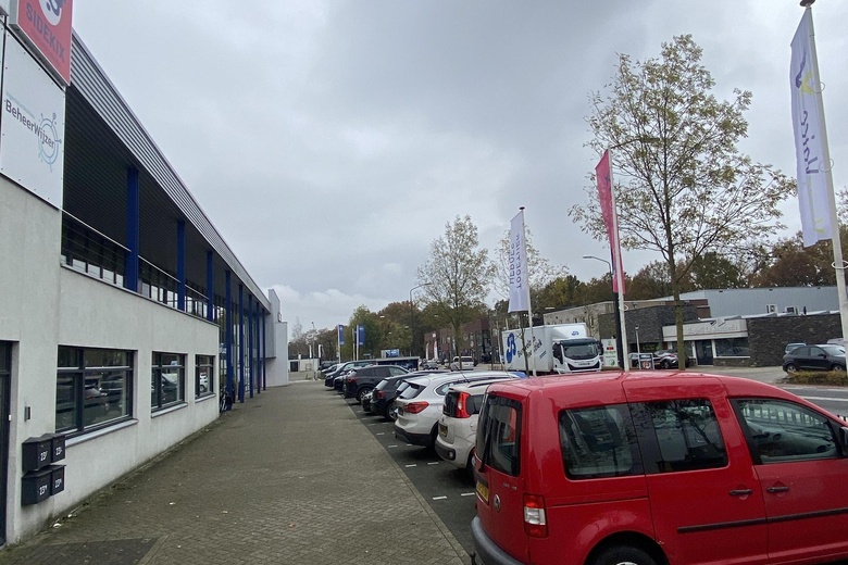 KantoorruimteaanLoopkantstraat 23<br/> inUden