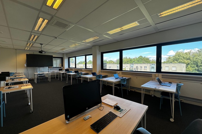 KantoorruimteaanVreeswijksestraatweg 22<br/> inNieuwegein