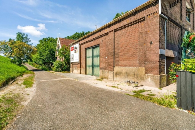BedrijfsruimteaanZuiderdijk 7<br/> inBovenkarspel BedrijfsruimteaanZuiderdijk 7<br/> inBovenkarspel