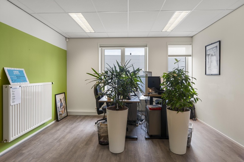 KantoorruimteaanMarconistraat 8<br/> inEde