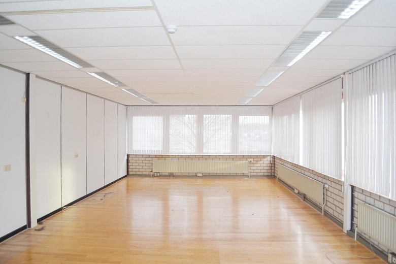 BedrijfsruimteaanScherpdeel 5<br/> inRoosendaal BedrijfsruimteaanScherpdeel 5<br/> inRoosendaal