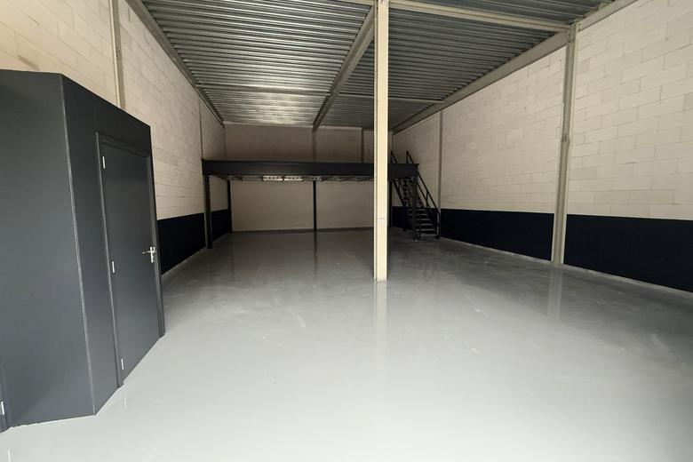 Bekijk foto 4 in  aan de  in 