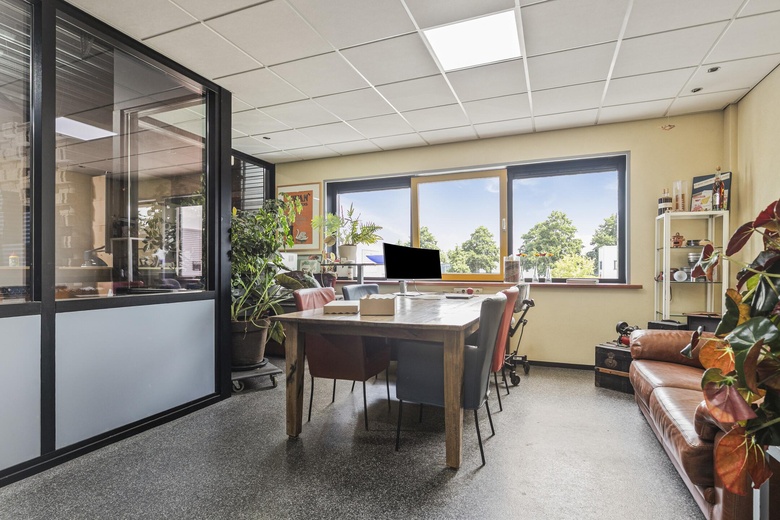 BedrijfsruimteaanNobelstraat 29 8<br/> inHarderwijk BedrijfsruimteaanNobelstraat 29 8<br/> inHarderwijk