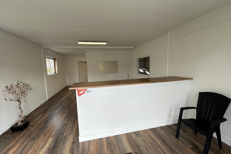 BedrijfsruimteaanHoofdweg 5<br/> inWaverveen BedrijfsruimteaanHoofdweg 5<br/> inWaverveen