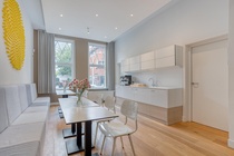 Bekijk foto 3 van J.J. Viottastraat 34