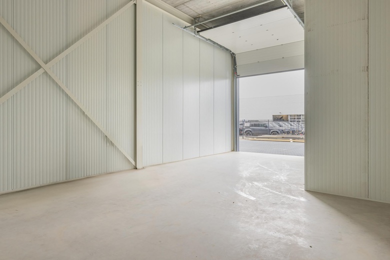 BedrijfsruimteaanRietgraafsingel 6<br/> inOosterhout