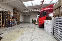 Bekijk foto 2 van eenheid 1 aan de Pampuslaan 96 in Weesp