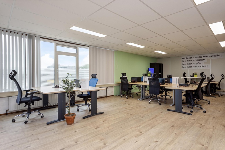 KantoorruimteaanIndustrieweg 33 - 40<br/> inIJsselstein KantoorruimteaanIndustrieweg 33 - 40<br/> inIJsselstein