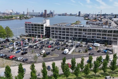 Bekijk foto 2 van Sluisjesdijk 159