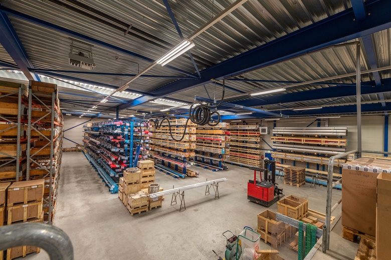 BedrijfsruimteaanVierlinghstraat 10<br/> inWerkendam BedrijfsruimteaanVierlinghstraat 10<br/> inWerkendam