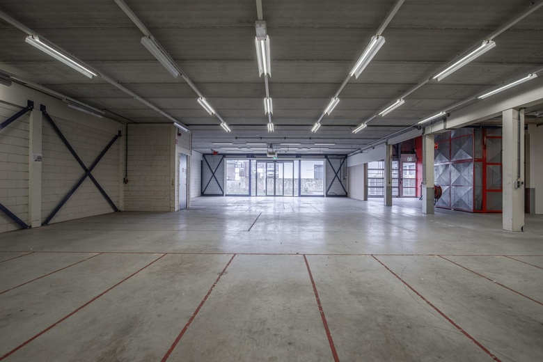 BedrijfsruimteaanSnelliusweg 12<br/> inArnhem BedrijfsruimteaanSnelliusweg 12<br/> inArnhem