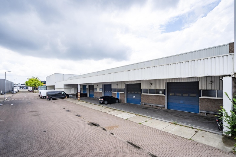 Bedrijfsruimteaan's-Gravelandseweg 379<br/> inSchiedam Bedrijfsruimteaan's-Gravelandseweg 379<br/> inSchiedam