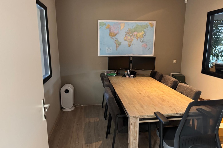 KantoorruimteaanSlotenmakerstraat 57<br/> inNaaldwijk KantoorruimteaanSlotenmakerstraat 57<br/> inNaaldwijk