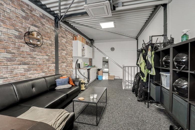 BedrijfsruimteaanGabriël Metzustraat 46 F<br/> inLeiden BedrijfsruimteaanGabriël Metzustraat 46 F<br/> inLeiden