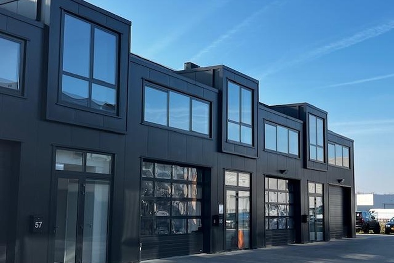 BedrijfsruimteaanDijkleger 55<br/> inVianen