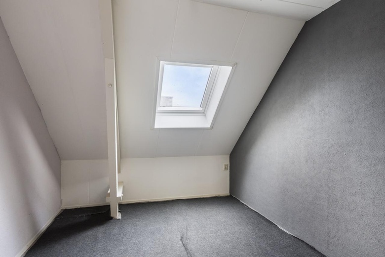 WinkelruimteaanGrote Kerkstraat 1<br/> inSteenbergen WinkelruimteaanGrote Kerkstraat 1<br/> inSteenbergen