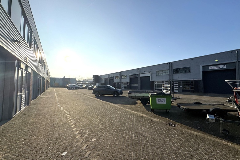 BedrijfsruimteaanBakkenzuigerstraat 34<br/> inAlmere