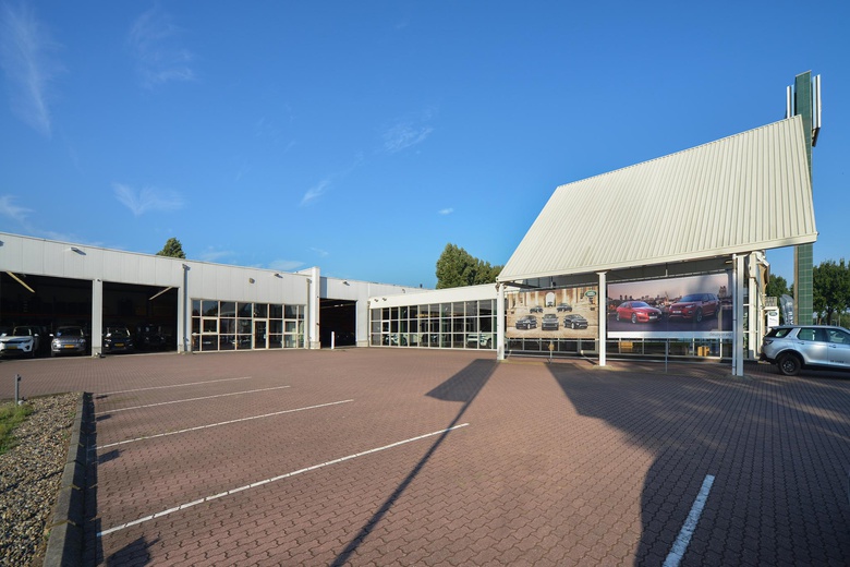 BedrijfsruimteaanProvincialeweg Noord 84 - 87<br/> inDoenrade BedrijfsruimteaanProvincialeweg Noord 84 - 87<br/> inDoenrade