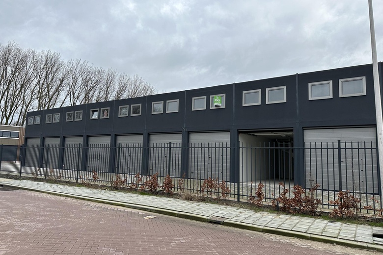 BedrijfsruimteaanTitaniumweg 182<br/> inAlphen aan den Rijn BedrijfsruimteaanTitaniumweg 182<br/> inAlphen aan den Rijn