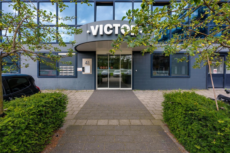 Bekijk foto 1 van Stationsweg 41 Bekijk foto 1 van Stationsweg 41