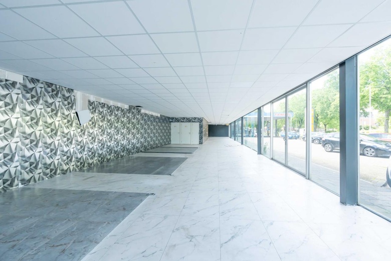 BedrijfsruimteaanVan Beethovenlaan 6<br/> inRoosendaal BedrijfsruimteaanVan Beethovenlaan 6<br/> inRoosendaal