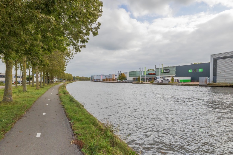 BedrijfsruimteaanAchthovenerweg 17 H<br/> inLeiderdorp