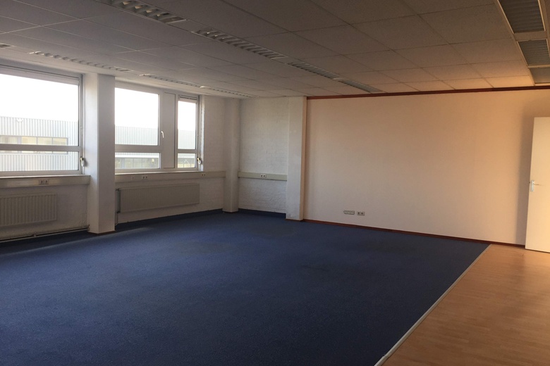 KantoorruimteaanZuideinde 77 Klaverblad 4<br/> inBarendrecht