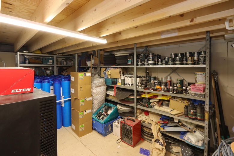 BedrijfsruimteaanSchutweg 21 19<br/> inLelystad