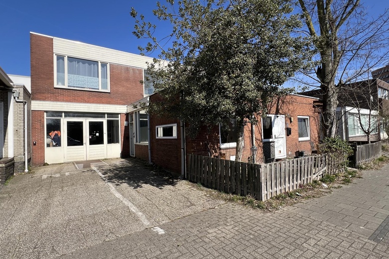 BedrijfsruimteaanAris van Broekweg 4 - 8<br/> inZaandam BedrijfsruimteaanAris van Broekweg 4 - 8<br/> inZaandam
