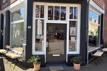Bekijk foto 1 van eenheid 1 aan de Aert van der Goesstraat 29 in Den Haag