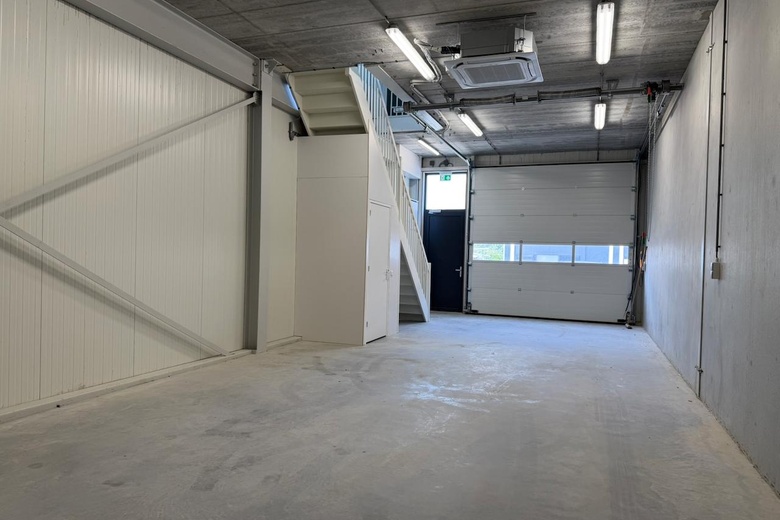 BedrijfsruimteaanIndustrieweg 91 g<br/> inWaalwijk