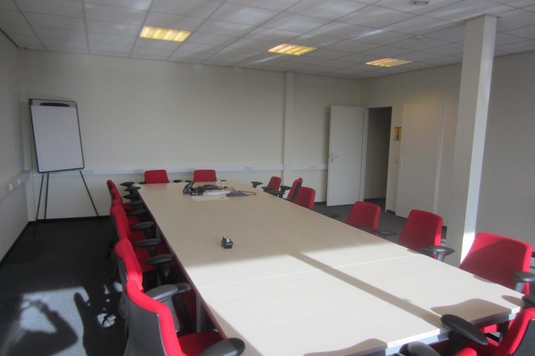 BedrijfsruimteaanDe Heinen 15<br/> inRavenstein