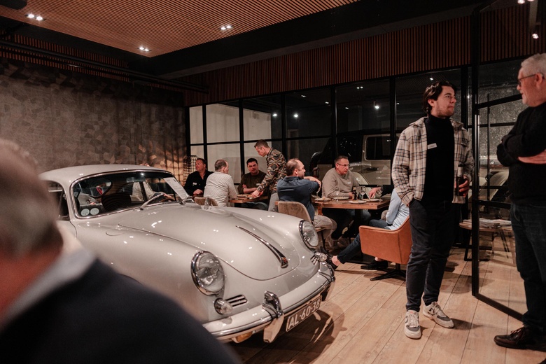 HorecaaanAmbachtsweg 13<br/> inKatwijk HorecaaanAmbachtsweg 13<br/> inKatwijk